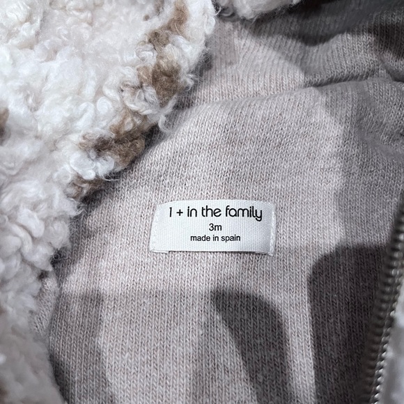 1+ In the family hooded jumpsuit - size 3M - Picture 4 of 4